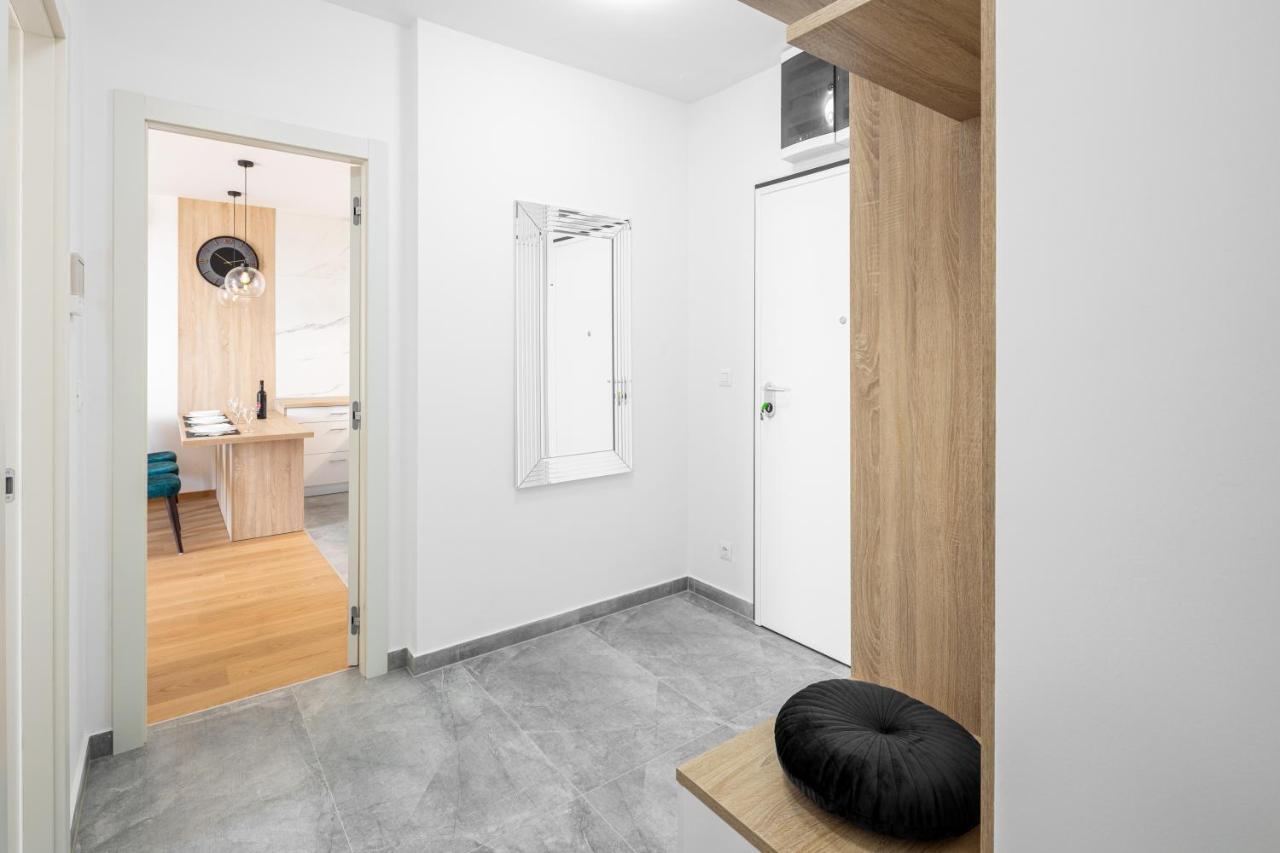 Sisqo Luxury Apartment สปลิท ภายนอก รูปภาพ